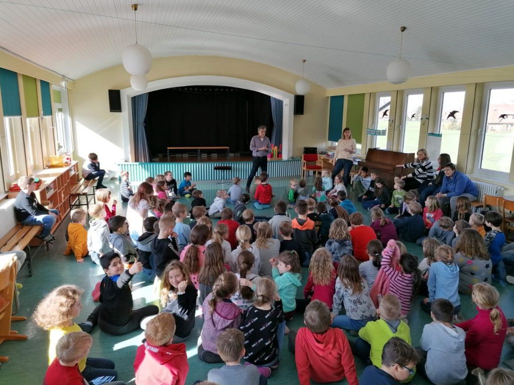  Foto zu Mai « 2020 « Grundschule Oppenwehe 